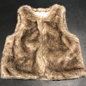 CARTERS Girls Vest Size 7